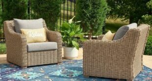 outdoor wicker furniture