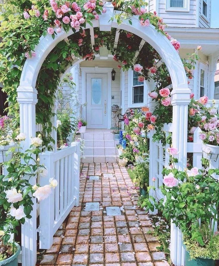 Enhance Your Garden with Stunning Metal Garden Arches