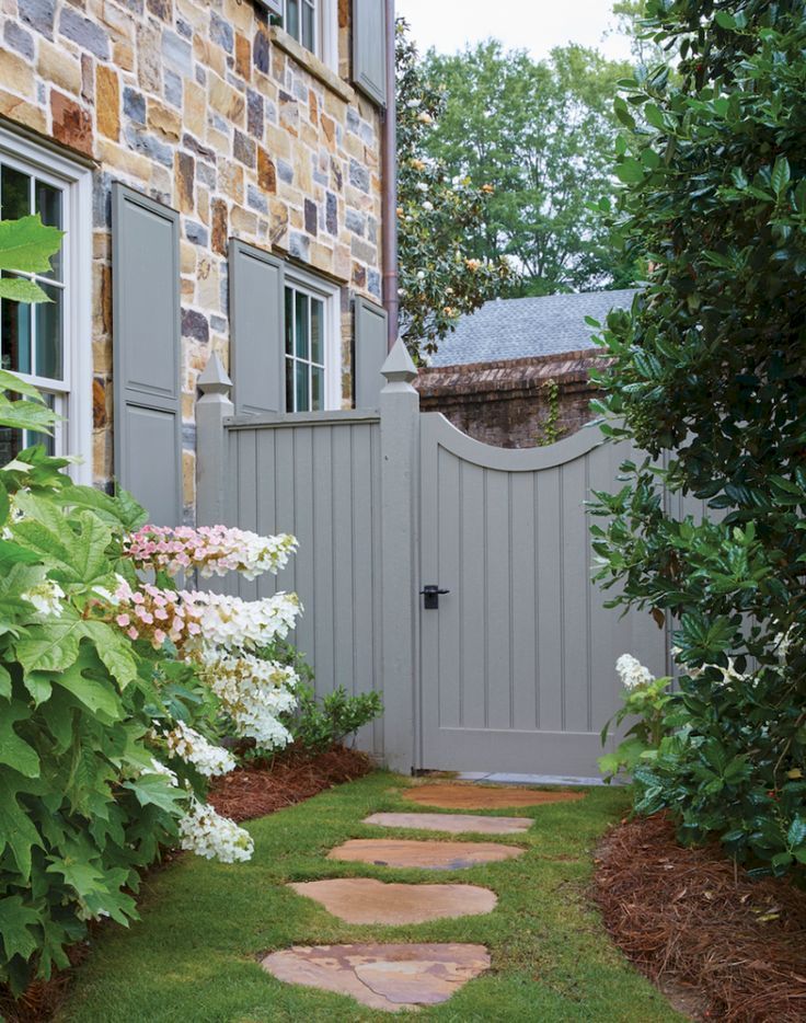 The Importance of a Side Yard Gate for Your Home