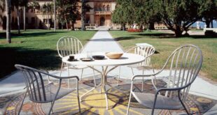 wrought iron outdoor furniture