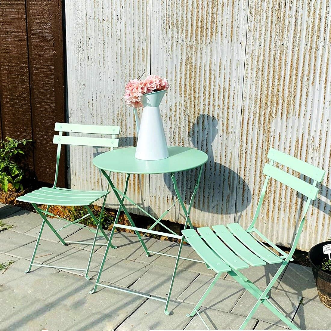 The Charm of a Cozy Patio Bistro Set