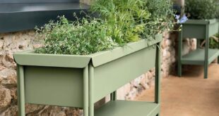 garden planter stand