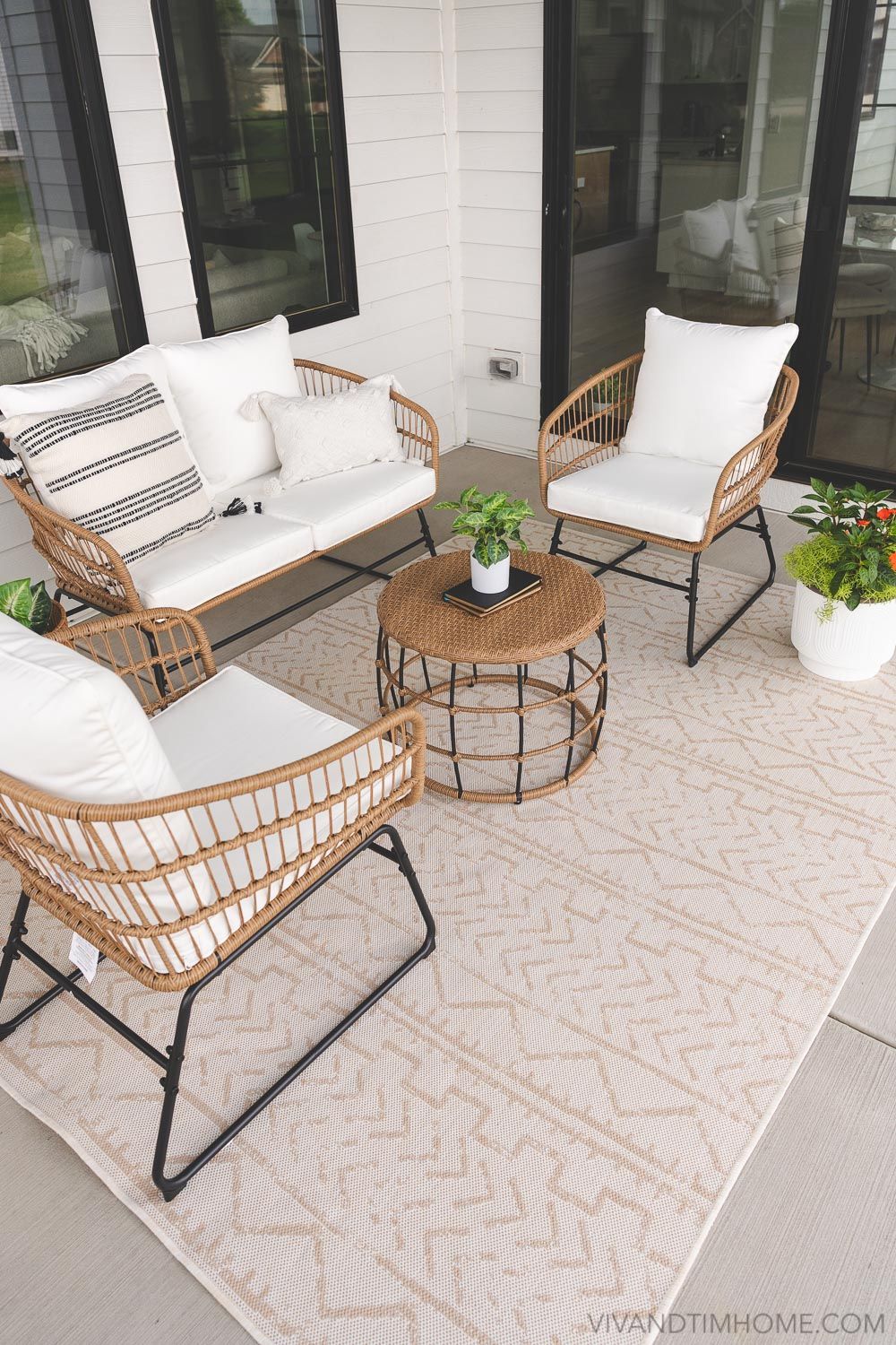 Enhance Your Outdoor Space with a Stylish Patio Rug