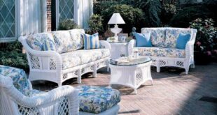 white wicker patio furniture