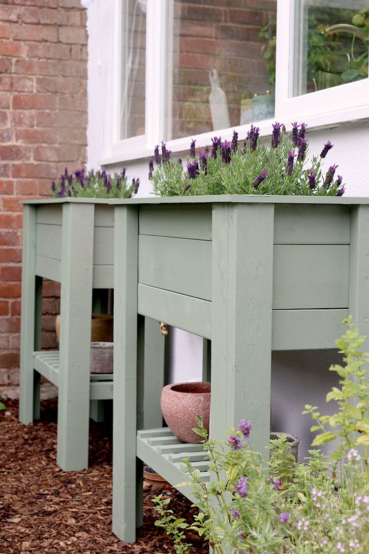 Elevate Your Garden with a Stylish Planter Stand