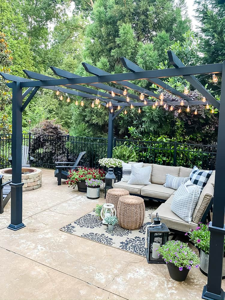 Enhance Your Outdoor Space with a Beautiful Garden Pergola