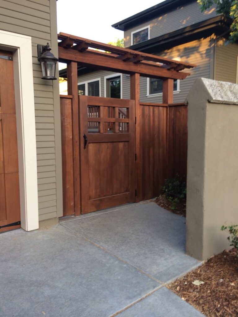 side yard gate