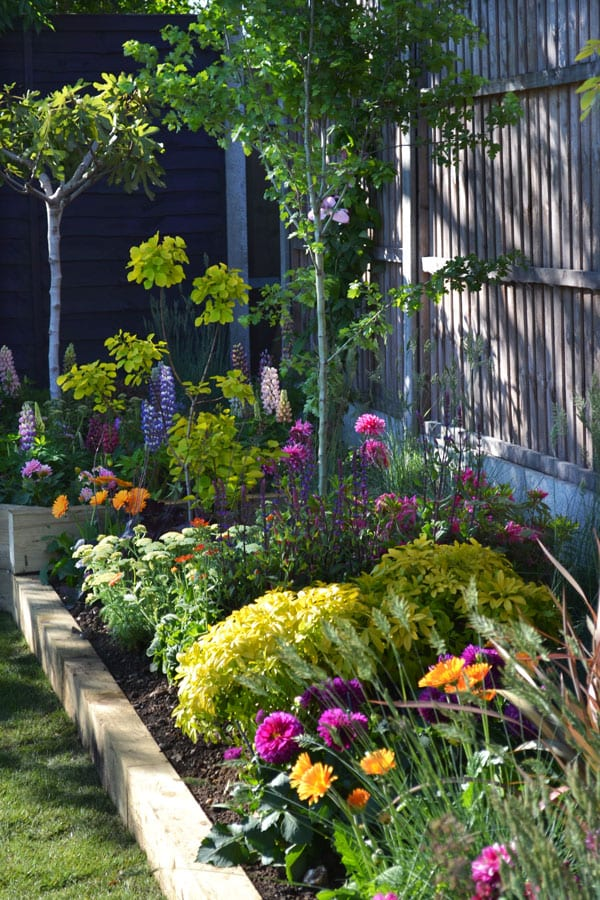 Enhancing Your Outdoor Space: Ideas for Side Yard Landscaping