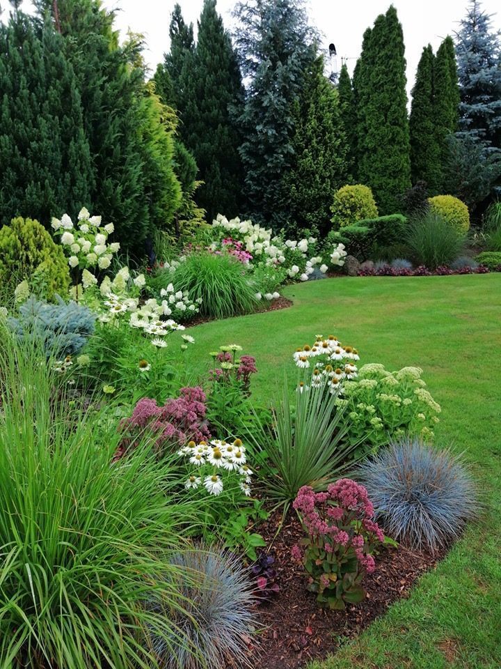 Transforming Your Front Lawn with Beautiful Landscape Designs