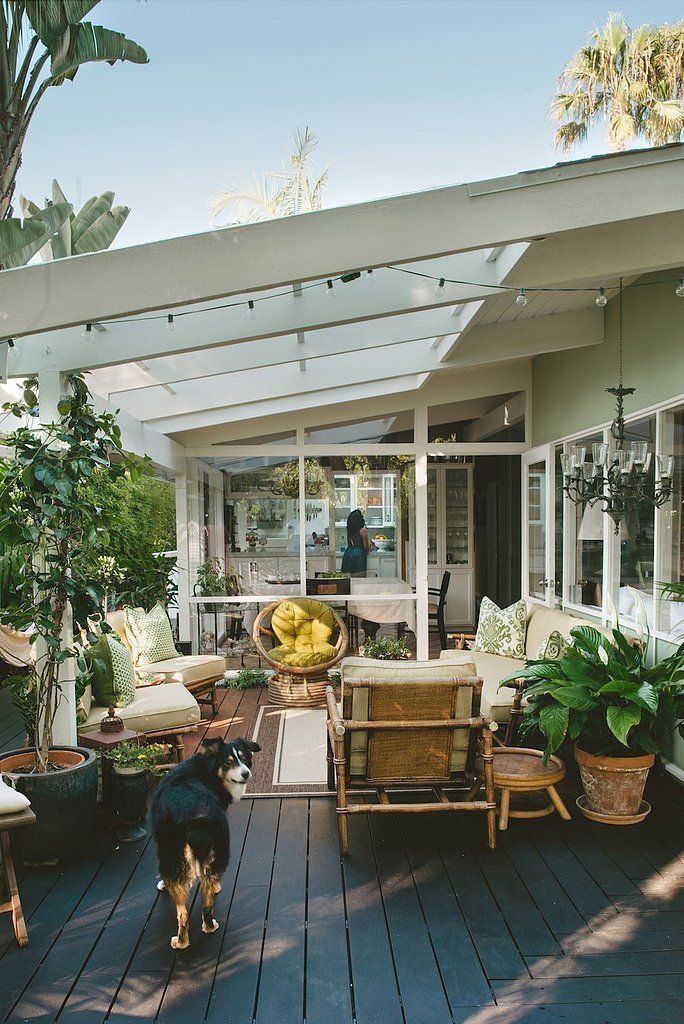 simple screened in porch