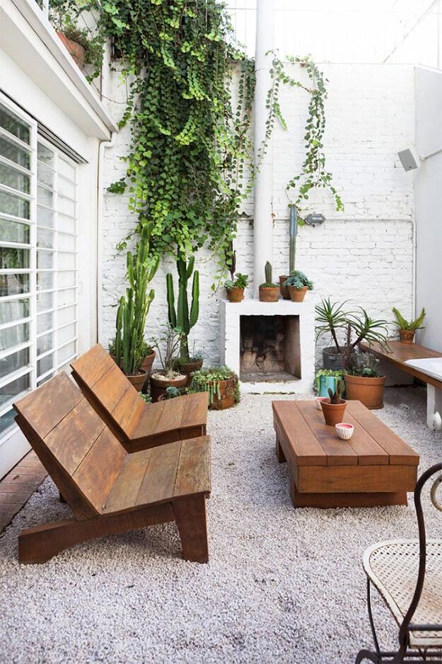 Revamp Your Outdoor Space with Stylish Backyard Furniture