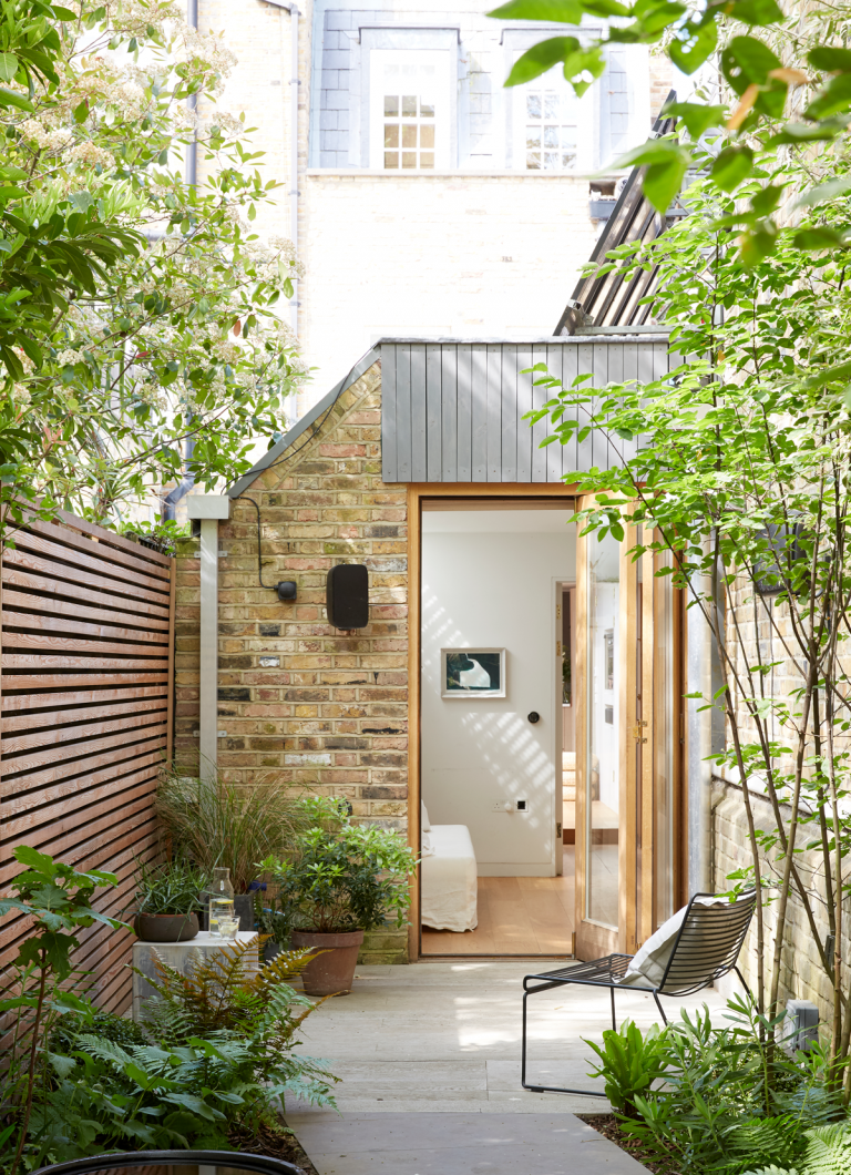 A Cozy Retreat: Small Garden House Design Ideas