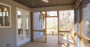 small screened in porch