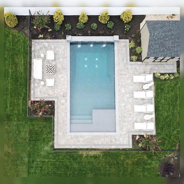 A Dive into Creative Pool Design: From
Dreamy Backyards to Luxurious Retreats