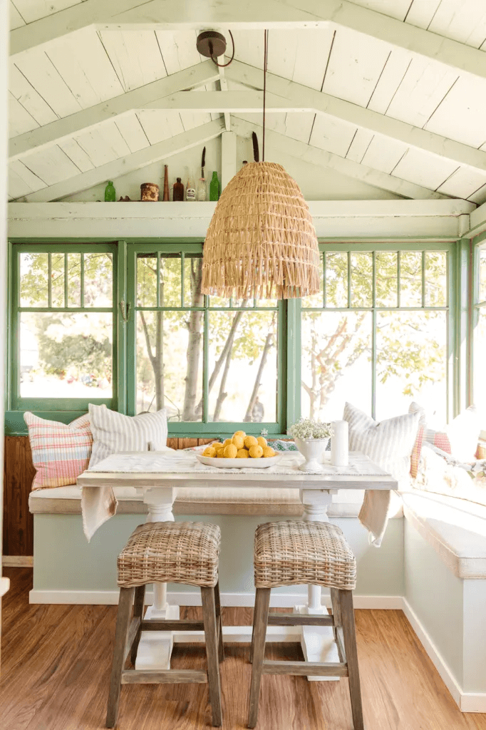 simple screened in porch