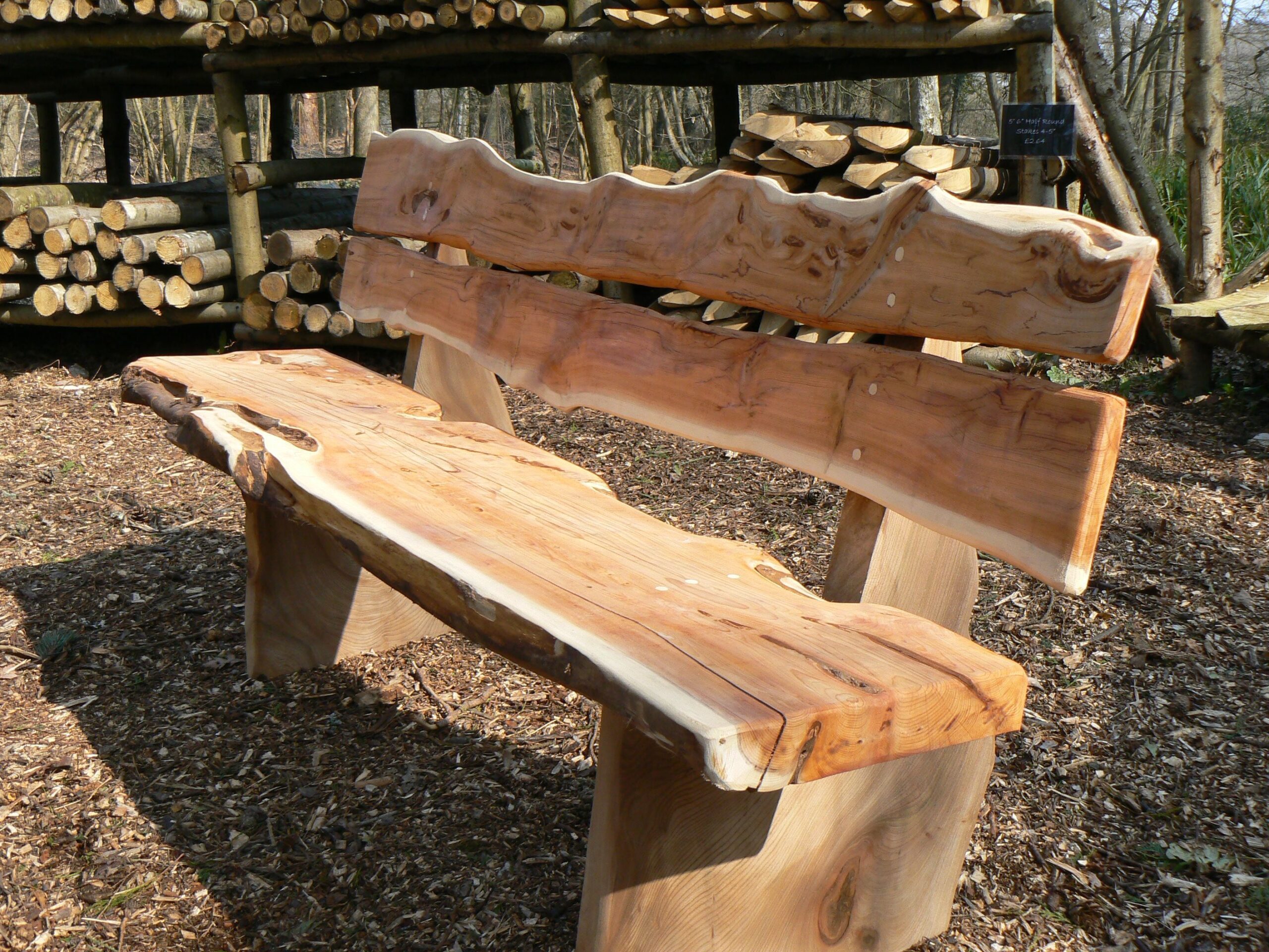 Beautiful Wooden Garden Benches: A Timeless Addition to Your Outdoor Space