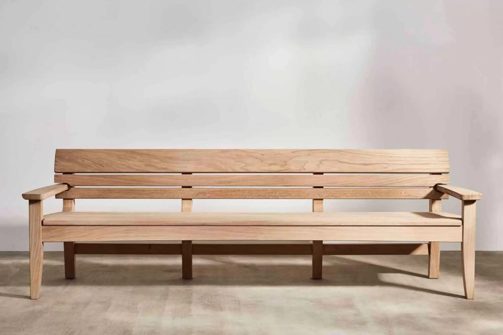 Beautiful Wooden Garden Benches: A Timeless Addition to Your Outdoor Space