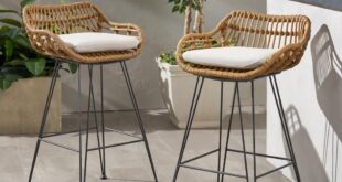 outdoor bar stools