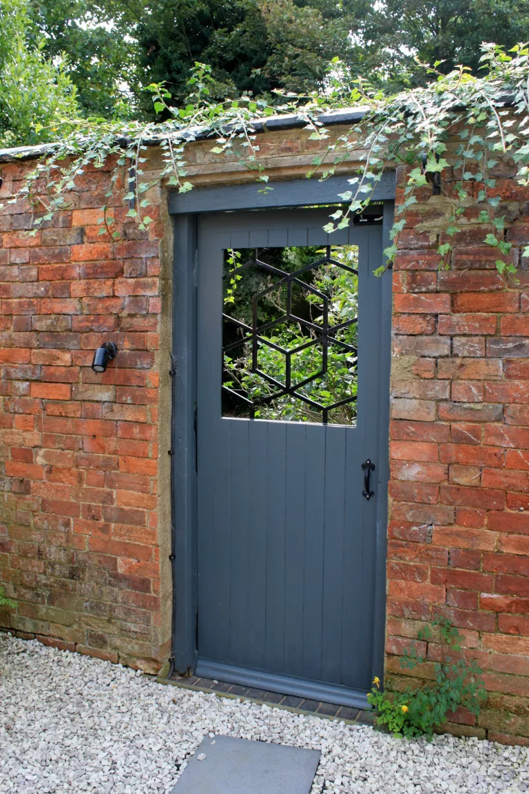 Charming Garden Gates: Adding Style to Your Outdoor Space