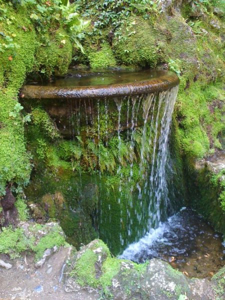 small garden waterfalls