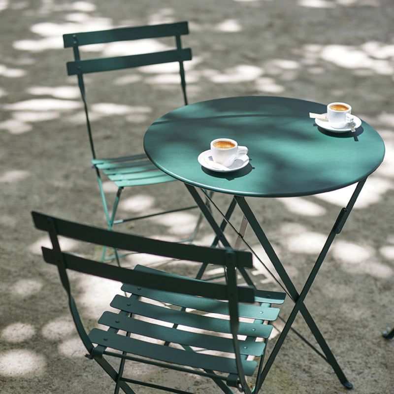 Choosing the Perfect Outdoor Bistro Set for Your Patio or Garden