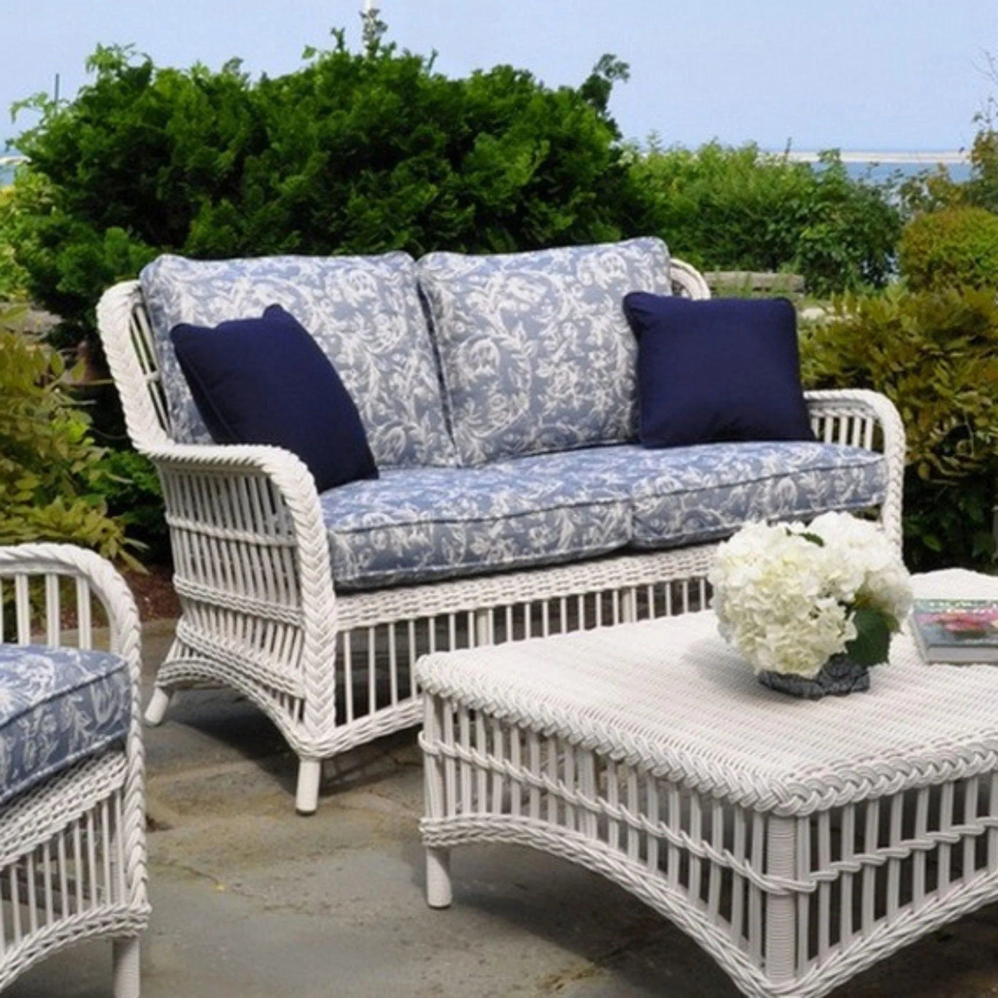 Classic Charm: White Wicker Patio Furniture for Timeless Outdoor Elegance