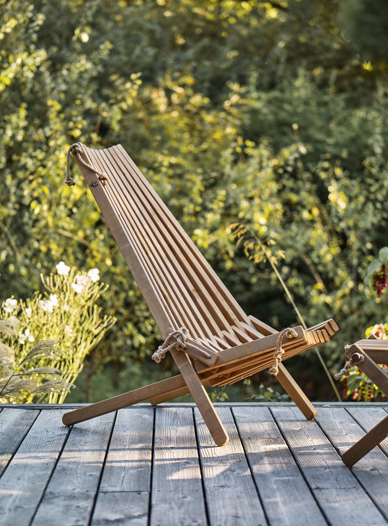 Comfort and Relaxation: The Appeal of Reclining Garden Chairs