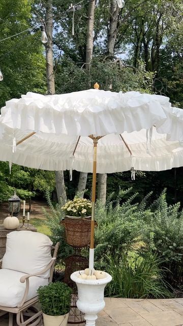 Compact Garden Umbrellas: A Must-Have Outdoor Accessory