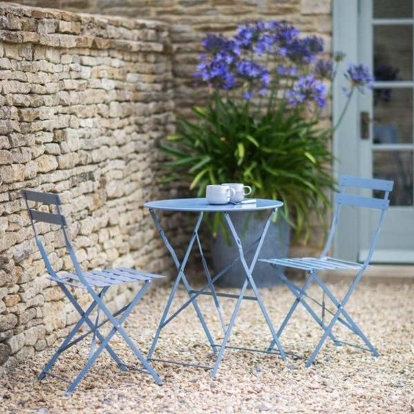 Compact Outdoor Dining Set: Perfect for
Your Cozy Garden Space