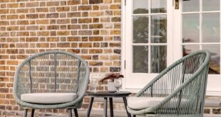 small garden table and chairs