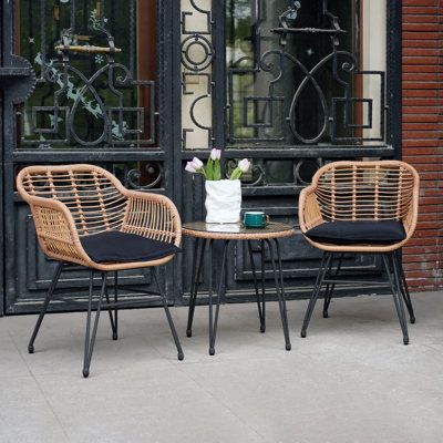 Compact Patio Furniture: Maximizing Outdoor Space Without Sacrificing Style