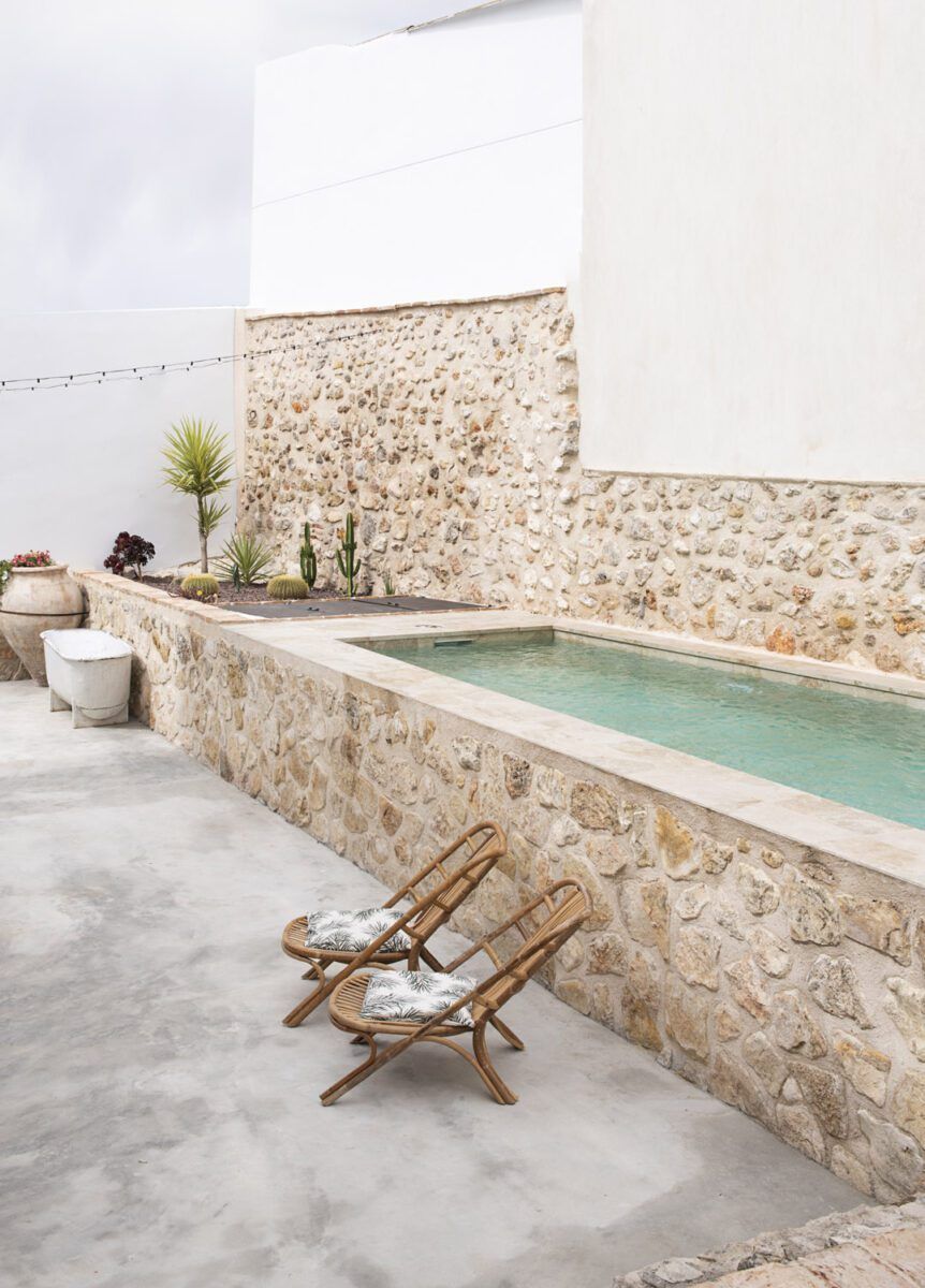 Compact Swimming Pool Designs: Making a Splash in Small Spaces