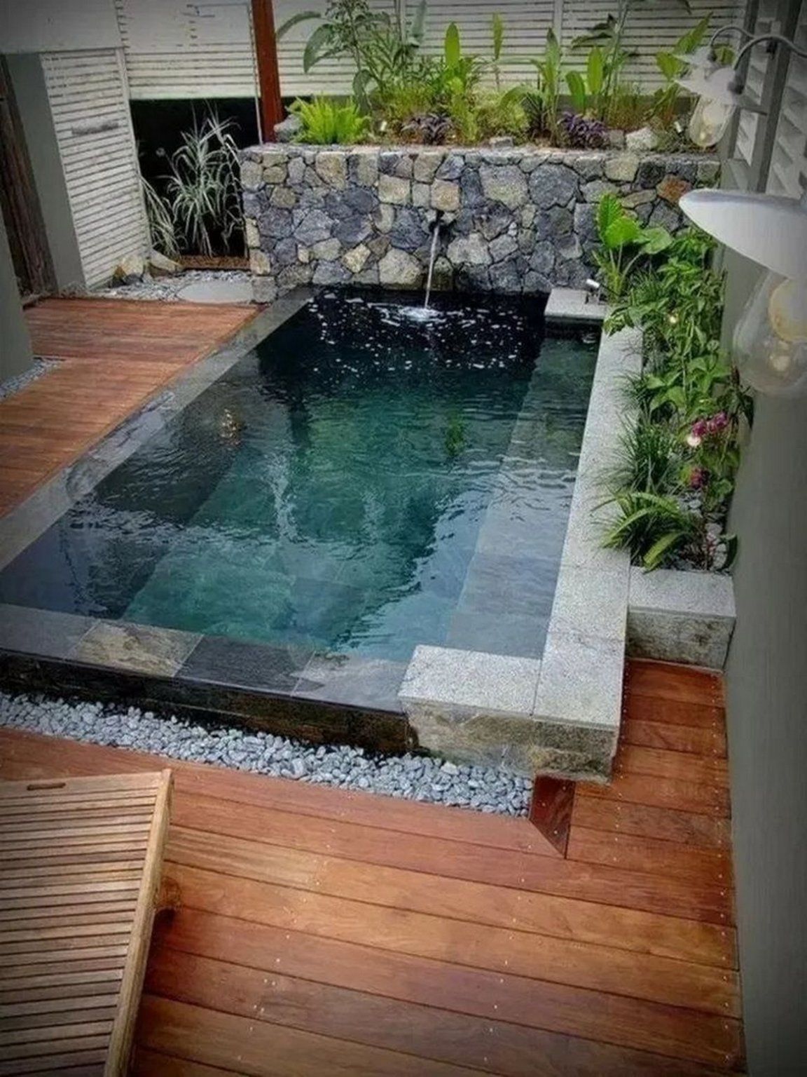 Compact and Chic: Gorgeous Pool Designs for Cozy Spaces