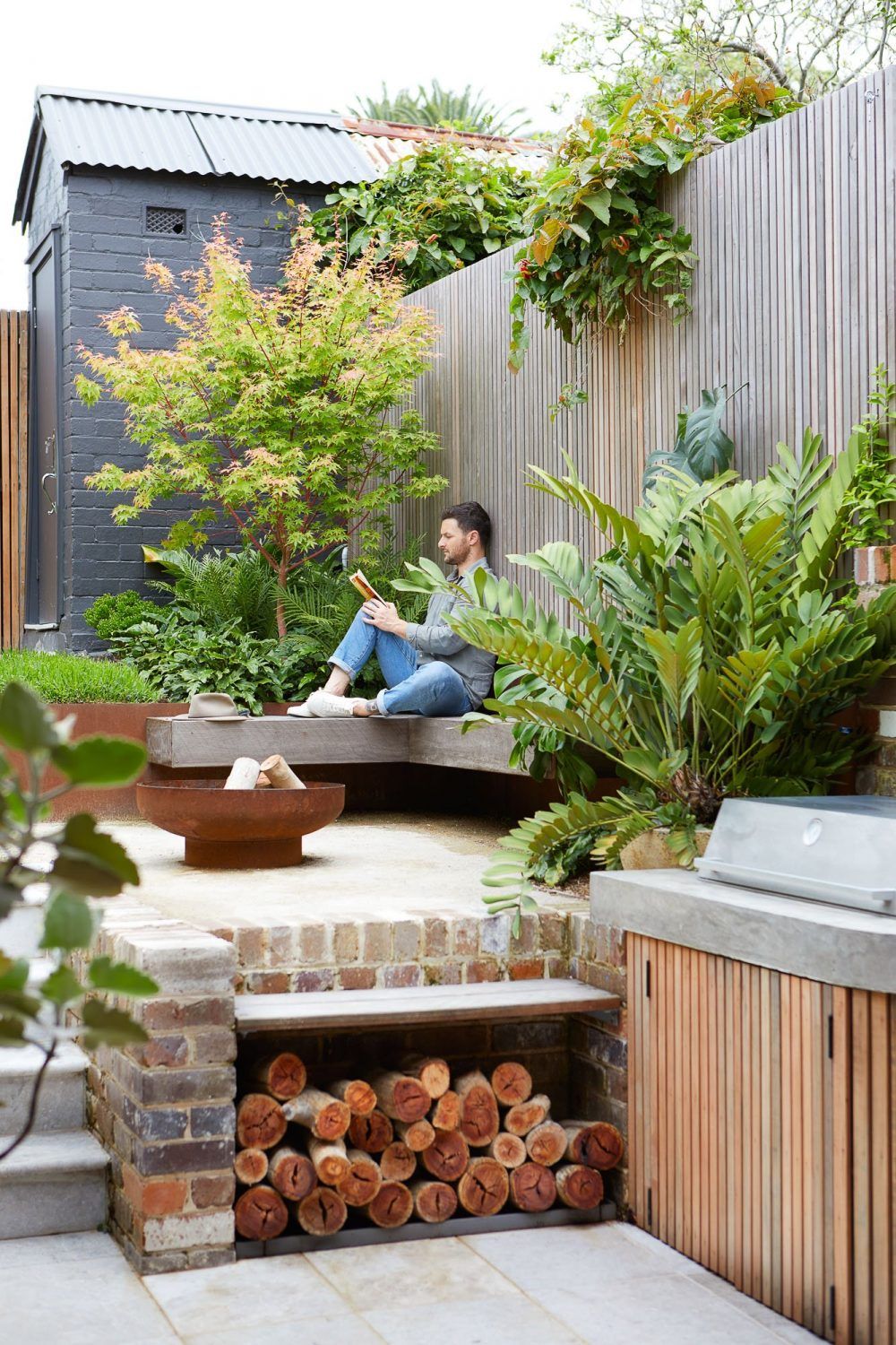 Compact yet Stylish: Creative Garden Designs for Small Spaces