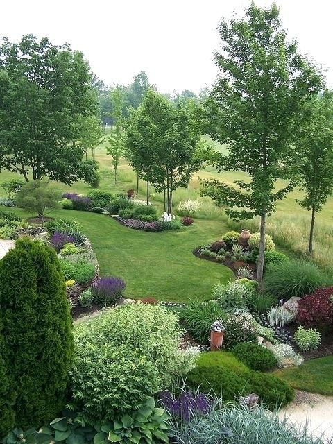 Create Beautiful Landscaping Mounds for a Stunning Outdoor Space