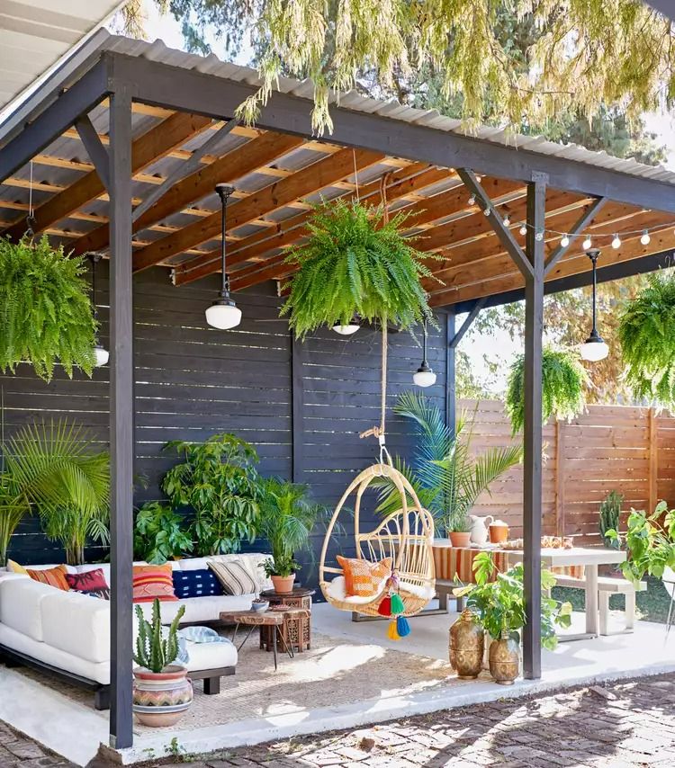 Create a Stylish and Functional Outdoor Retreat with a Covered Patio Design