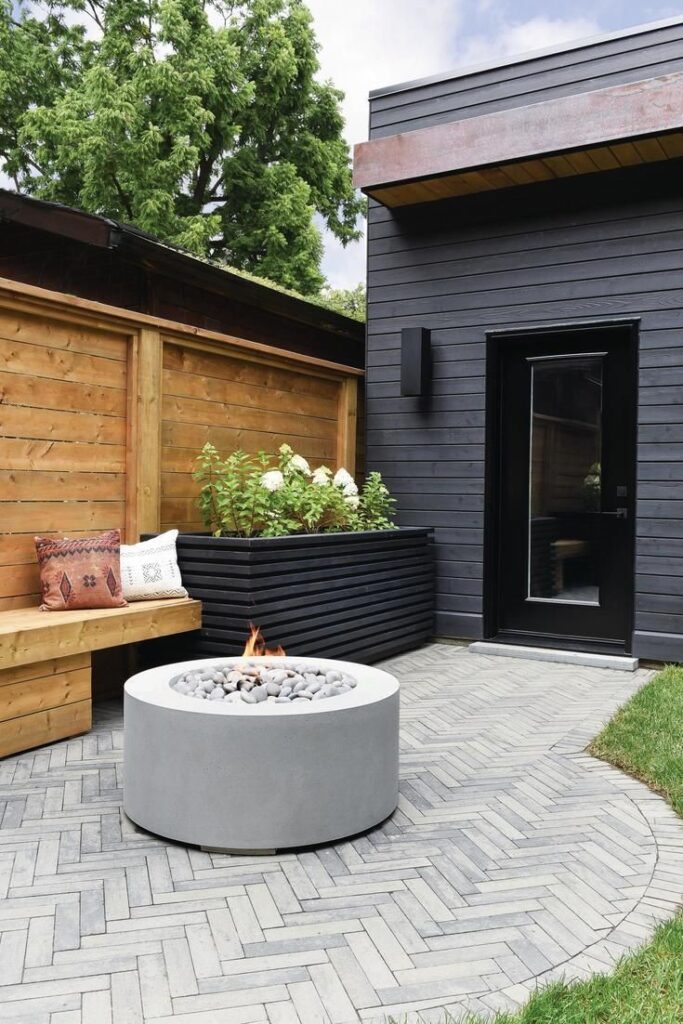 small backyard patio designs