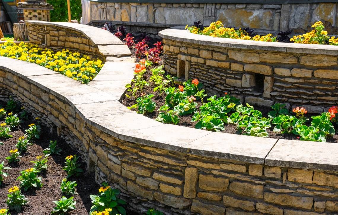 Creating Stunning Landscapes with Retaining Walls