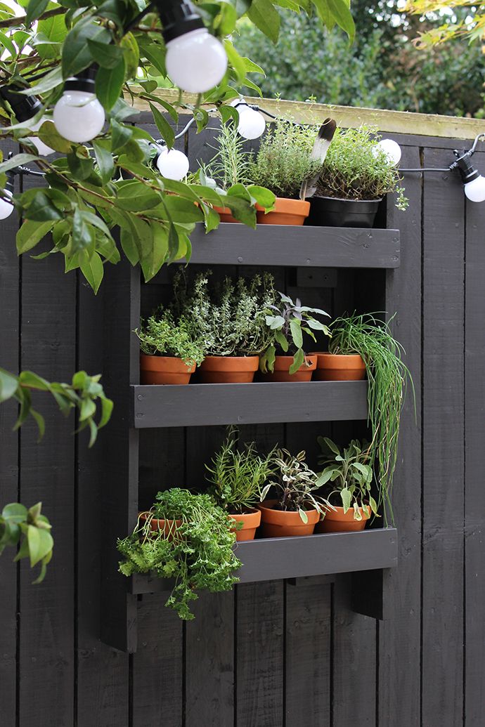 Creating Your Own Charming Garden Oasis: Easy DIY Projects for a Small Outdoor Space