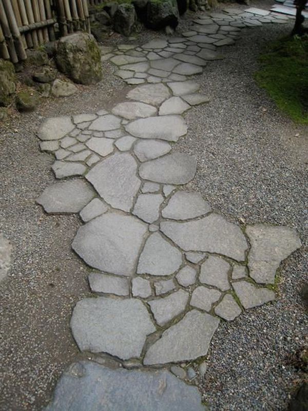 Creating a Beautiful Flagstone Patio: Tips and Inspiration for Your Outdoor Space