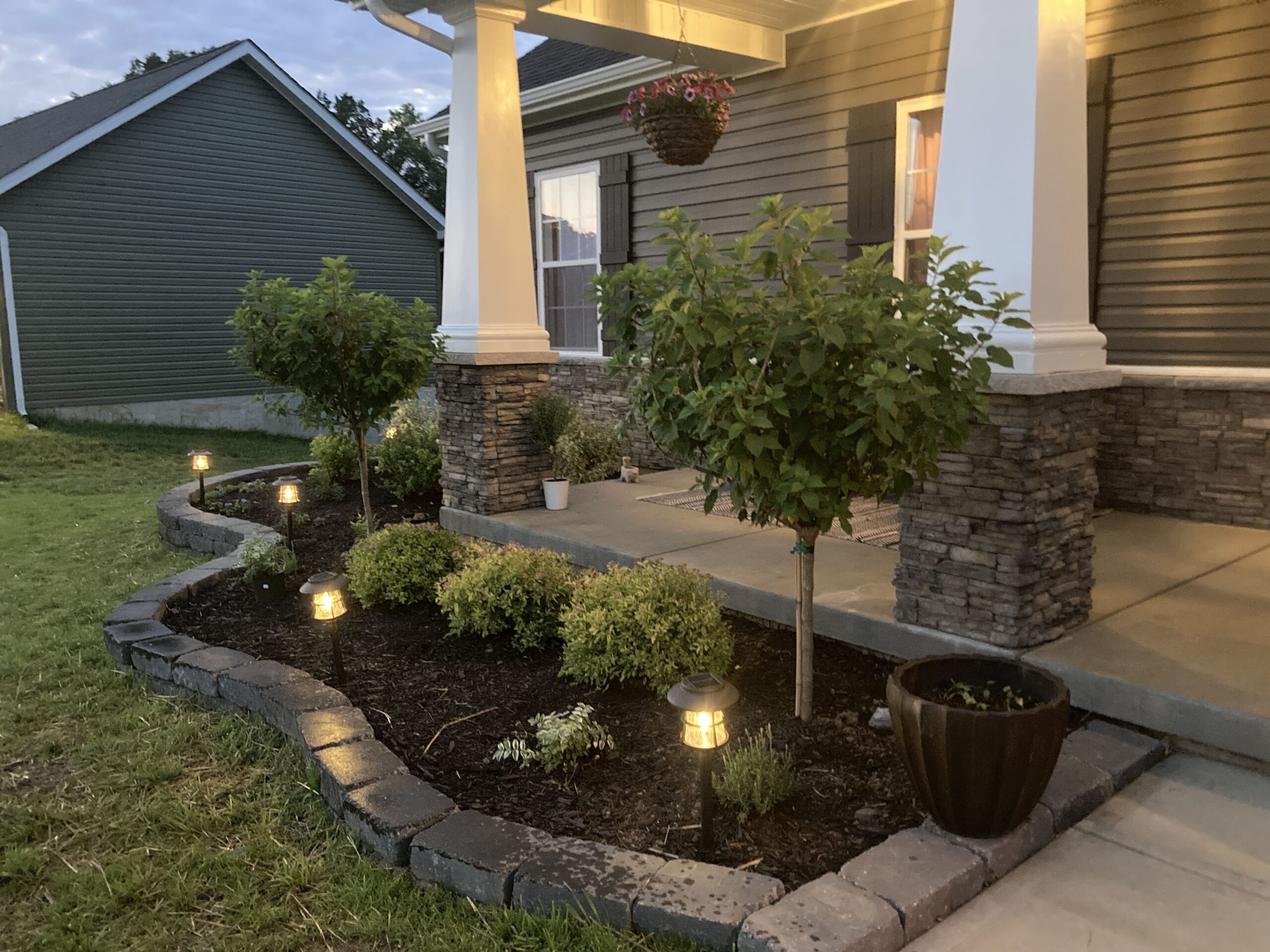 Creating a Beautiful Front Yard with Thoughtful Landscaping