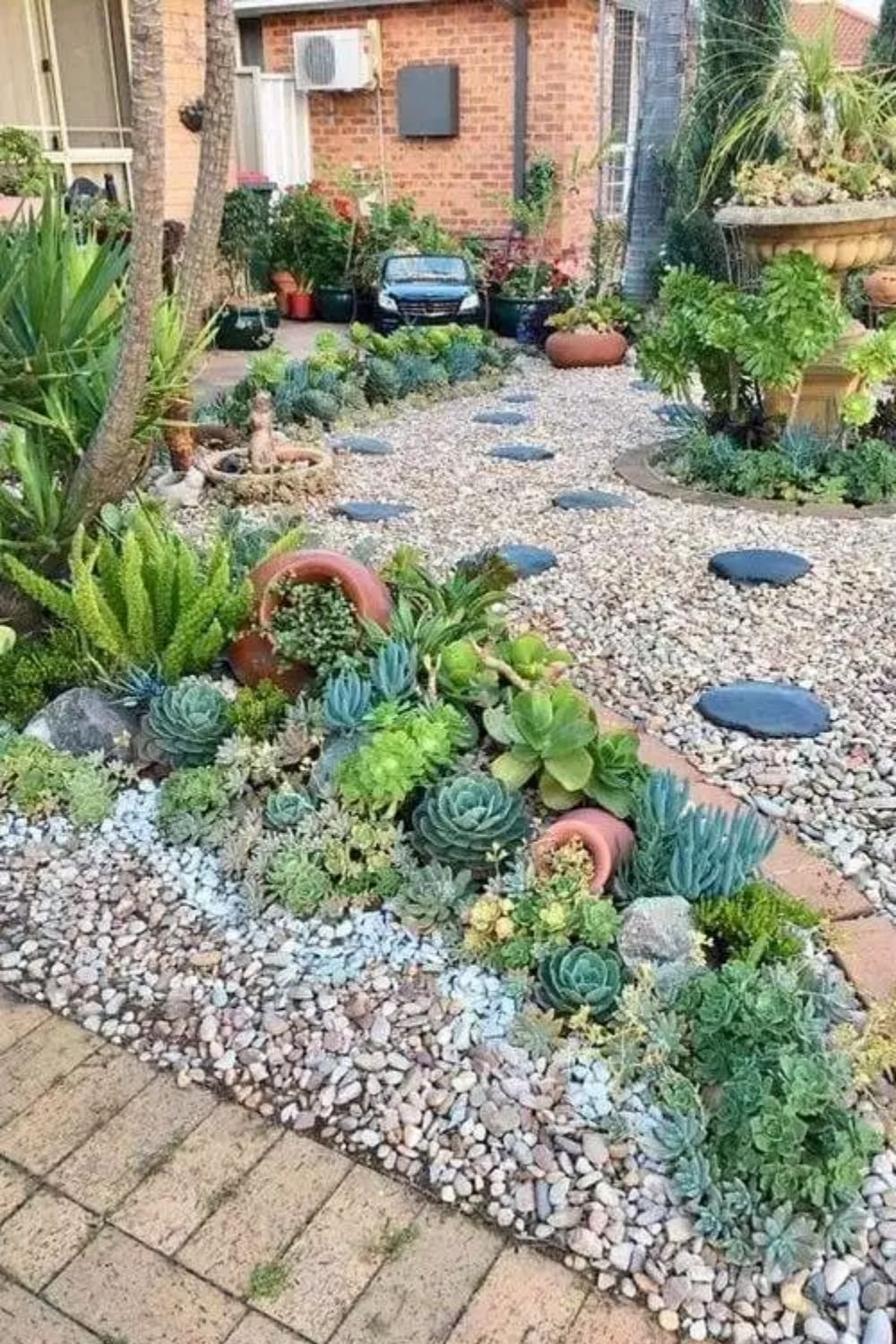 Creating a Beautiful and Sustainable Front Yard with Xeriscaping