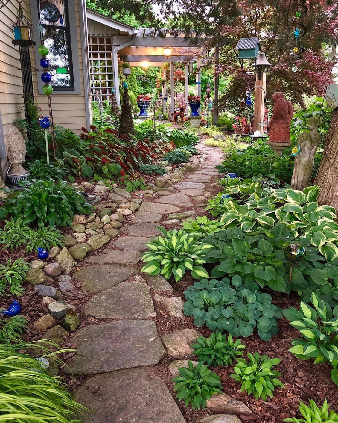 The Beauty of Winding and Serene Garden Walkways