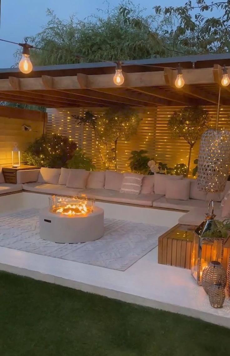 Creating a Cozy Oasis in Your Compact Outdoor Space