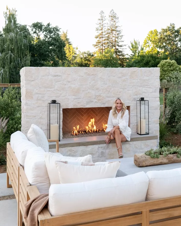 Creating a Cozy Outdoor Atmosphere with a Backyard Fireplace