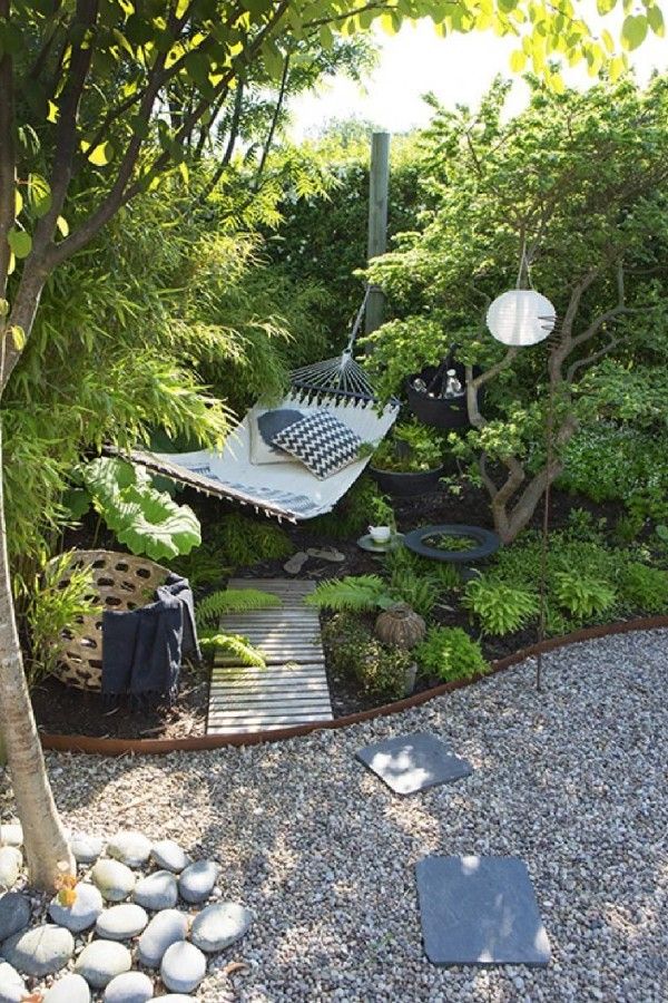 Creating a Cozy Paradise: The Charm of a Petite Garden