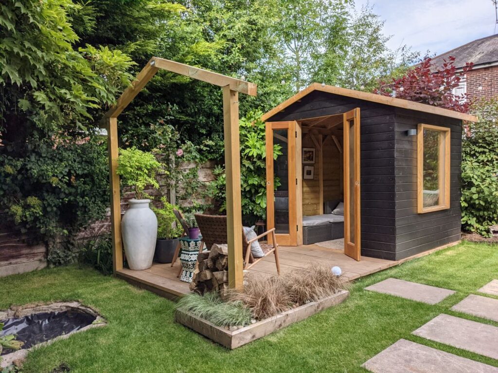 small garden house design