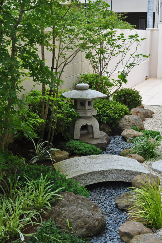 small japanese zen garden