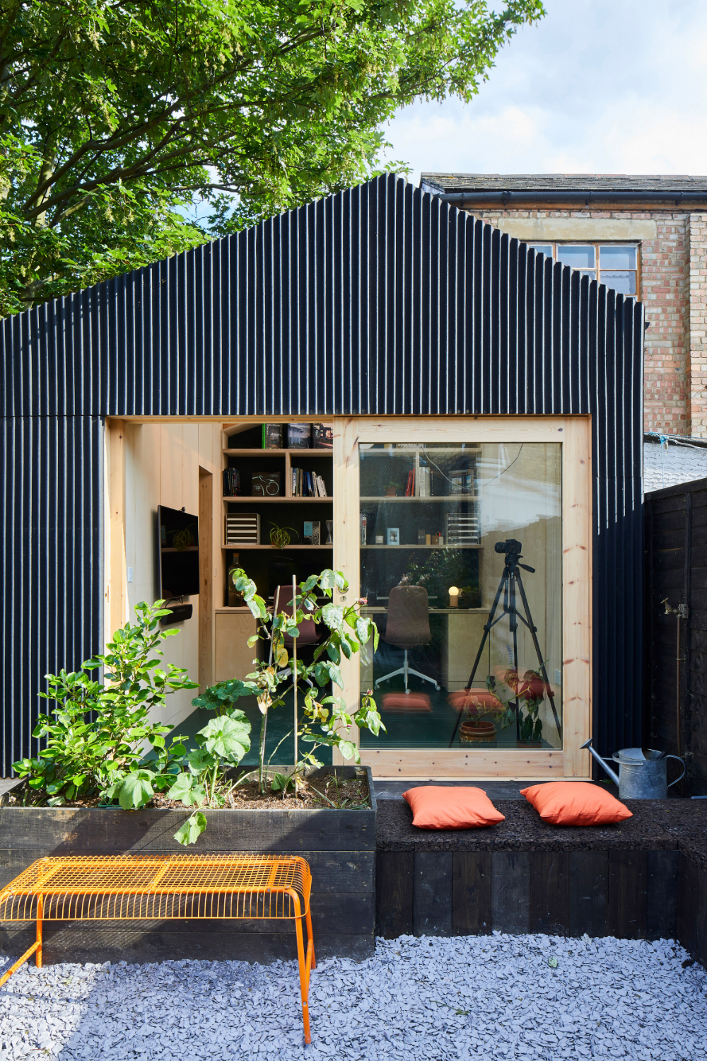 Creating a Private Work Retreat in Your Garden: The Benefits of a Garden Office