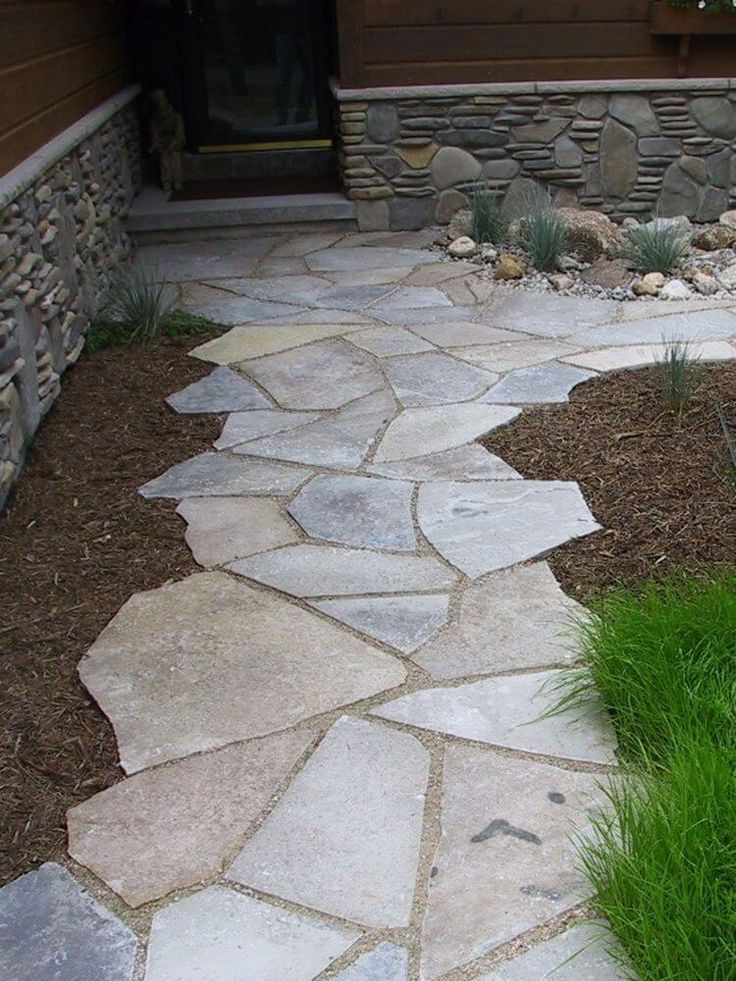 Creating a Stunning Flagstone Patio: Design Tips for Your Outdoor Space